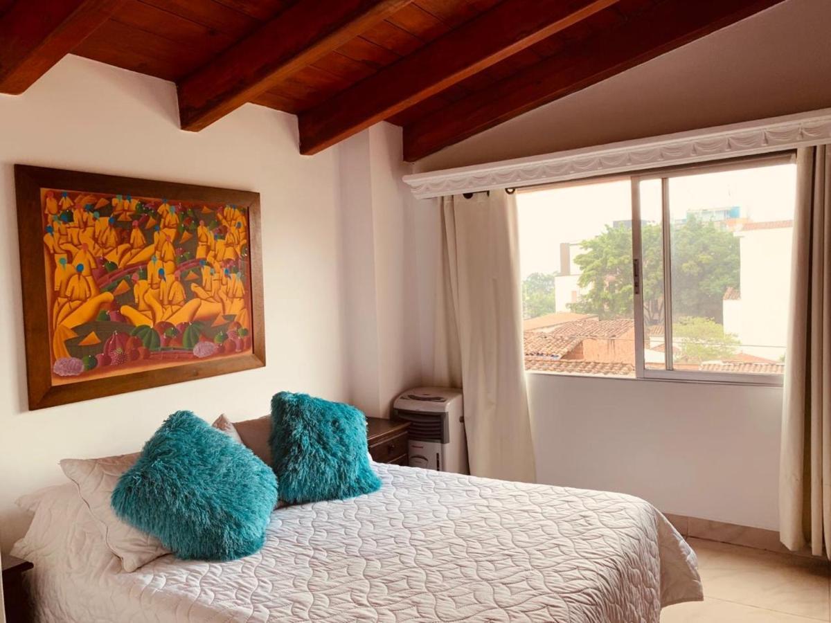 Hotel Lleras Premium #1 Medellin Bagian luar foto