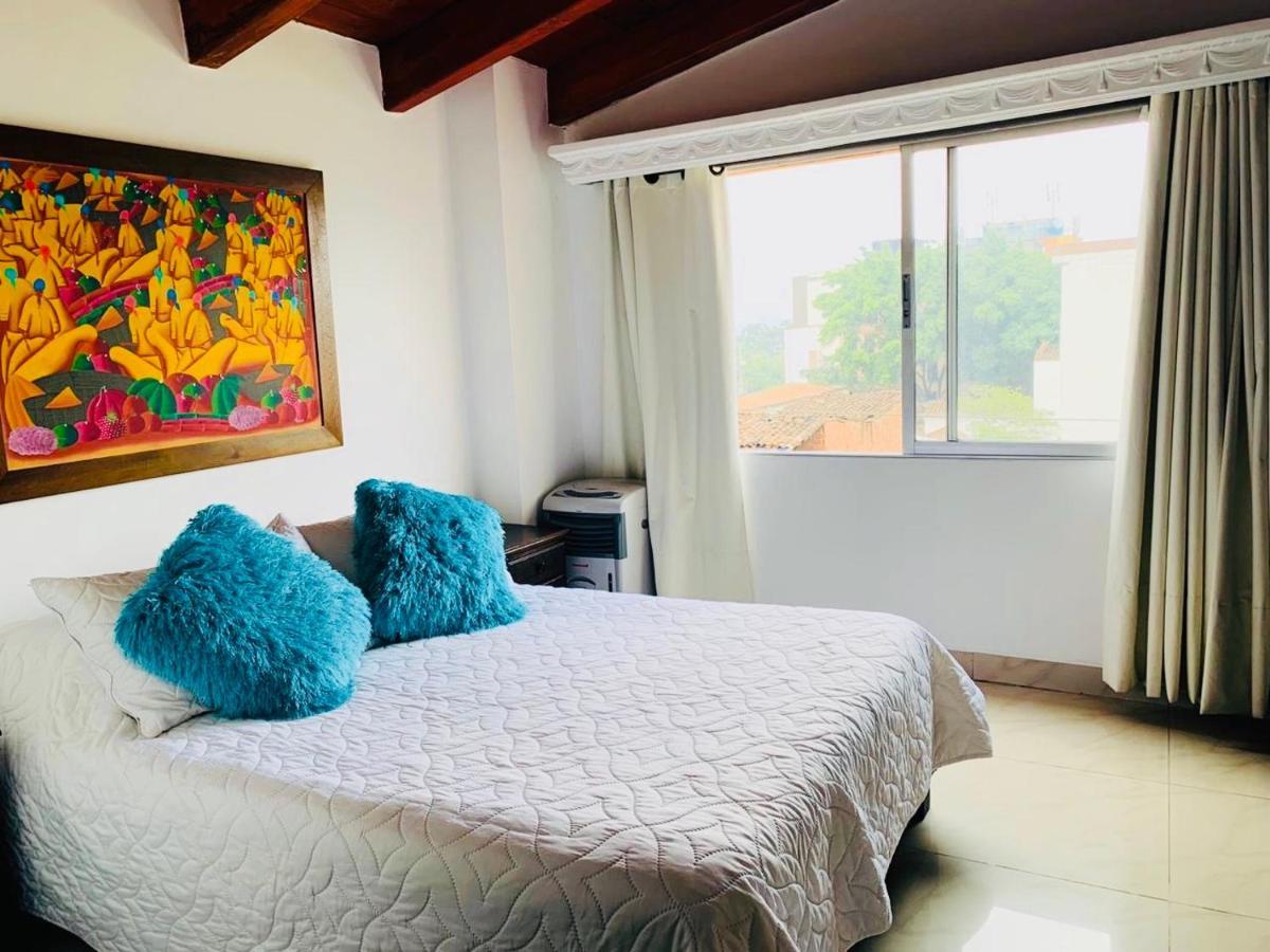 Hotel Lleras Premium #1 Medellin Bagian luar foto