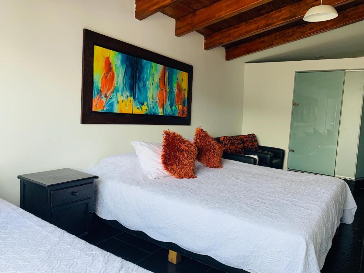 Hotel Lleras Premium #1 Medellin Bagian luar foto